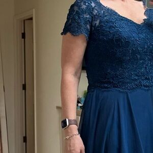 La Femme Navy Blue Lace Dress. Mother of the Bride! Flows as you walk!